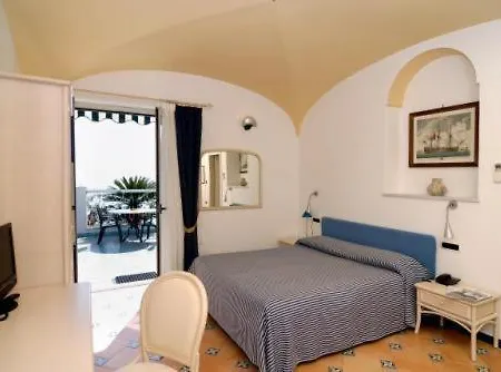 Bellevue 3* Амальфі