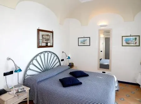 Bellevue Готель Амальфі