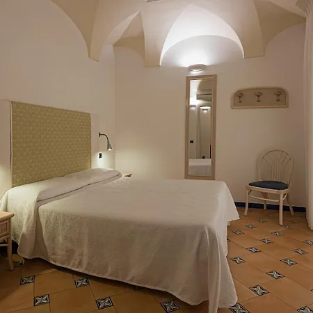 Готель Bellevue Амальфі