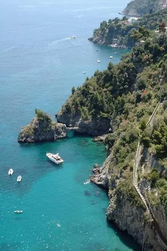 贝尔维尤套房酒店 酒店 3*